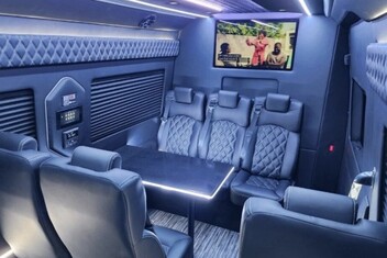 Knoxville Sprinter Van Interior