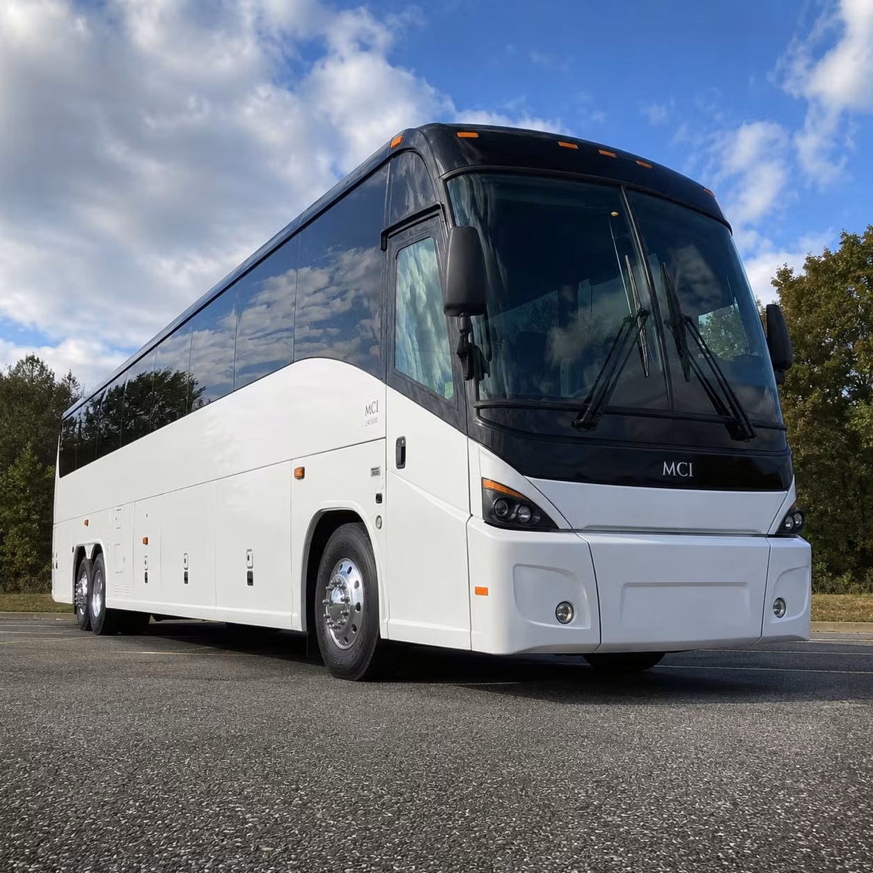 find the right airport shuttle for your knoxville corporate team