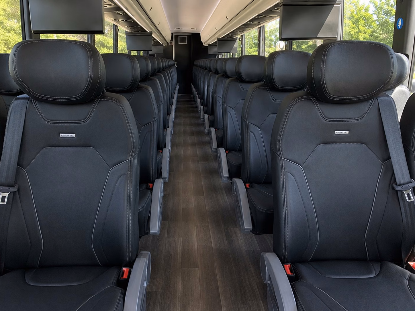 how bus type changes charter bus prices in knoxville tennessee
