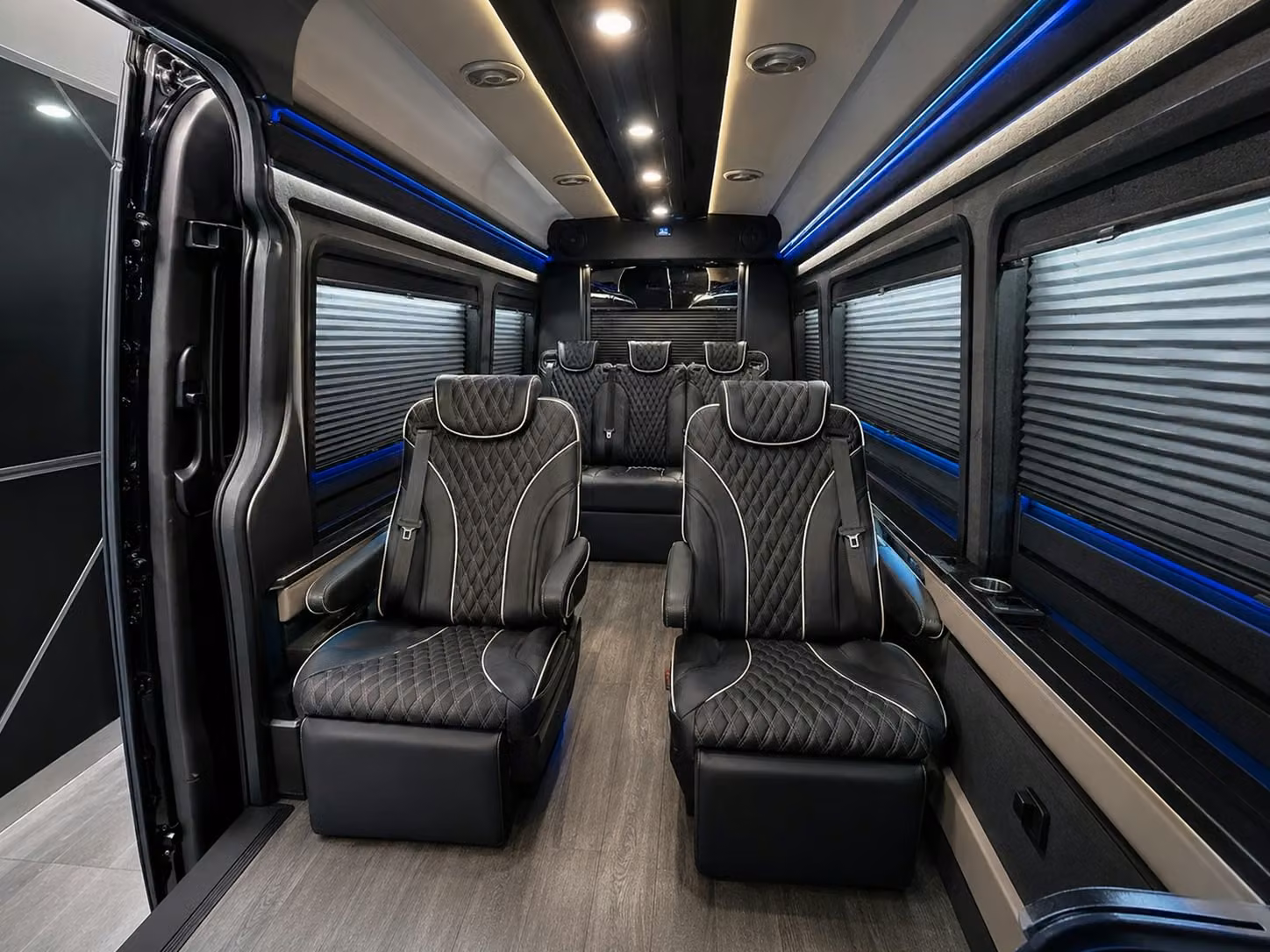 wedding groups flying into knoxville love private airport shuttle service