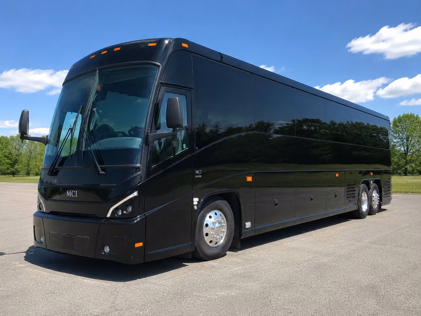 wedding shuttle bus rentals in knoxville tennessee